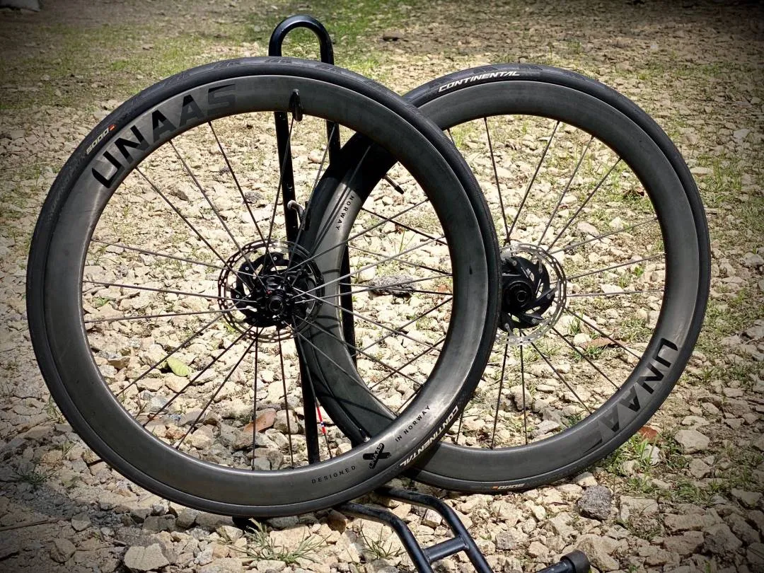 UNAAS X50 carbon disc brake superlightweight wheelset