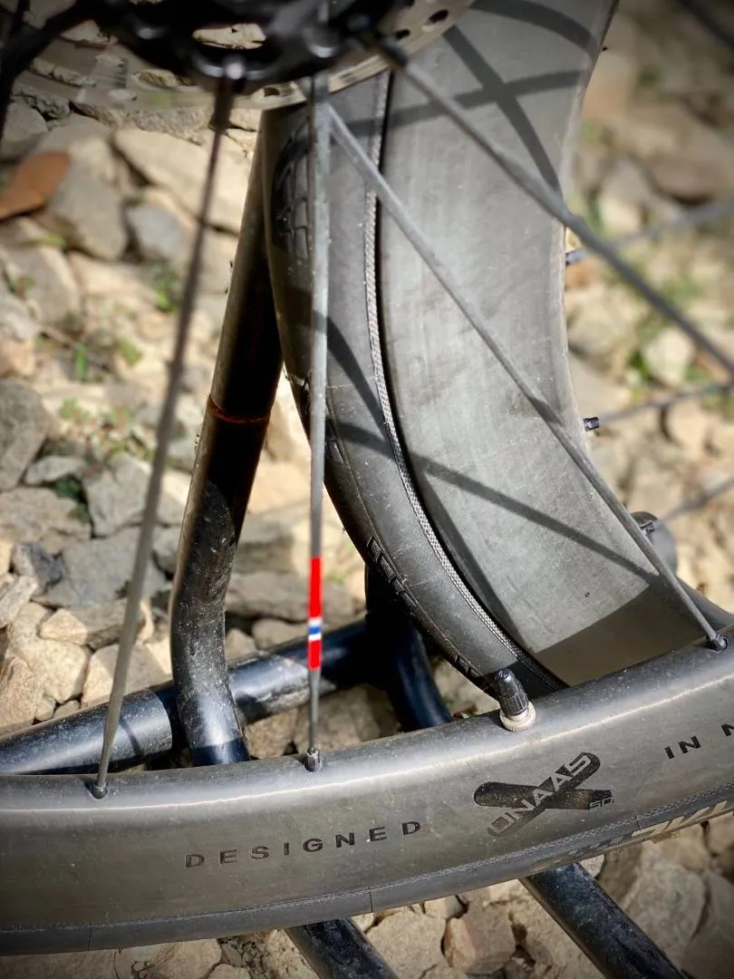 UNAAS X50 carbon disc brake superlightweight wheelset