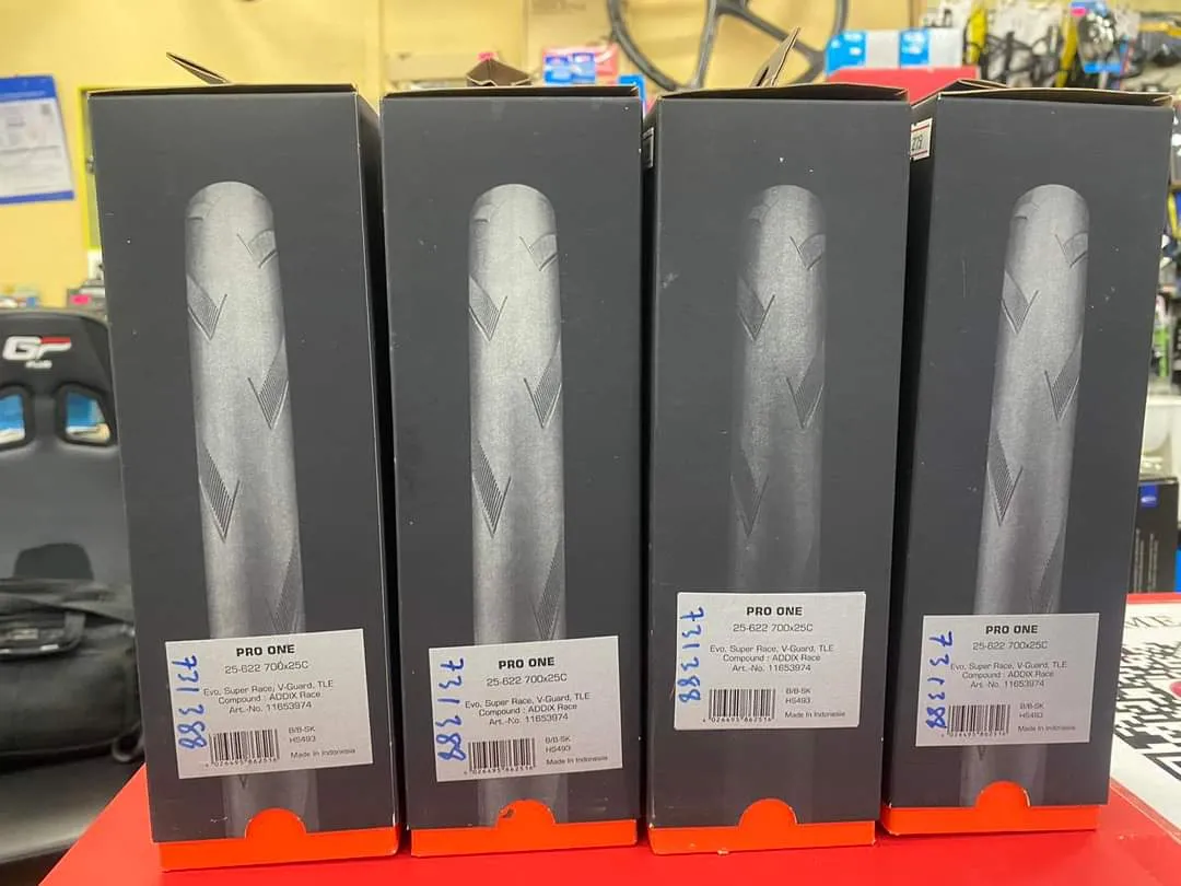 #Schwalbe_Pro_One