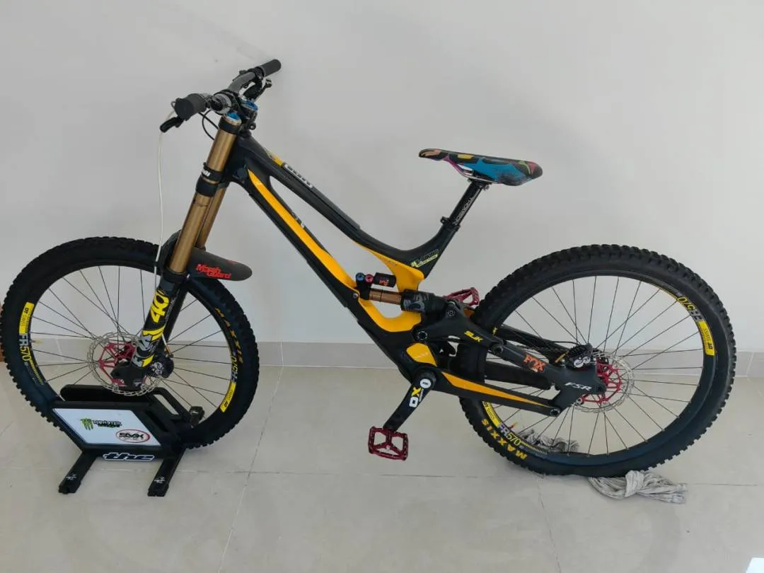Specialized Demo 8 carbon 2017