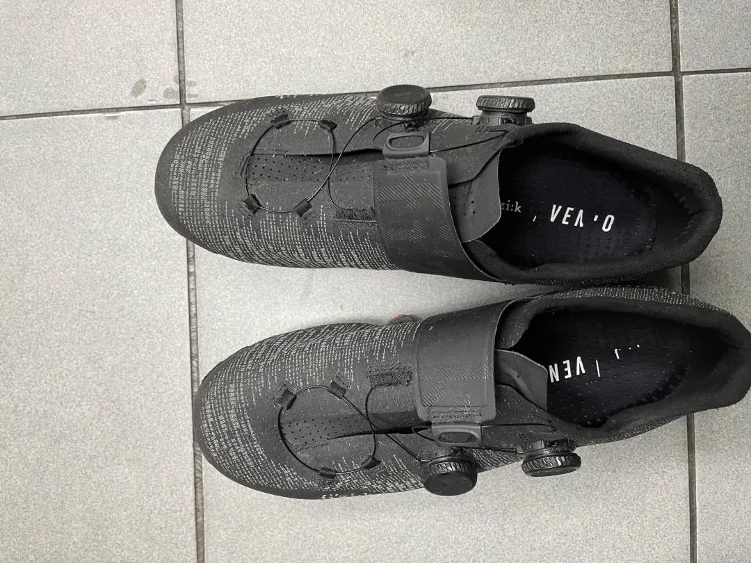 Fizik Vento Infinito Knit Carbon(Wide ) size 42