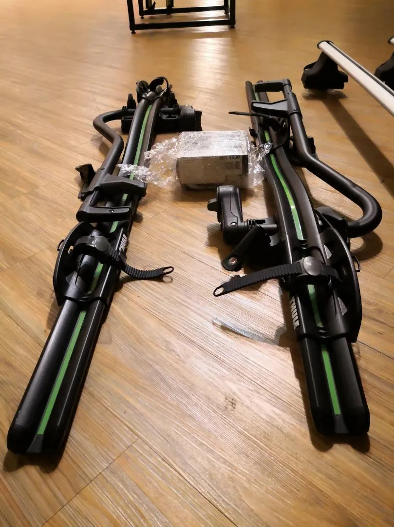 THULE CAR RACK CHEAP CHEAP SELLING !