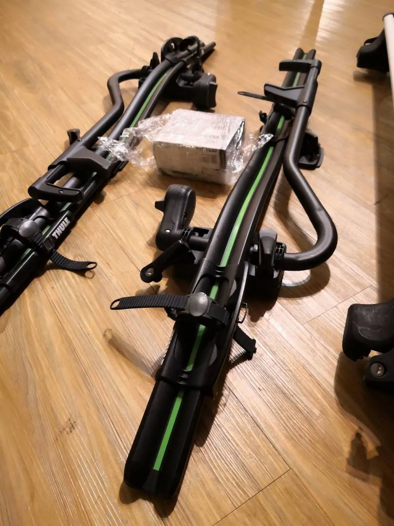 THULE CAR RACK CHEAP CHEAP SELLING !