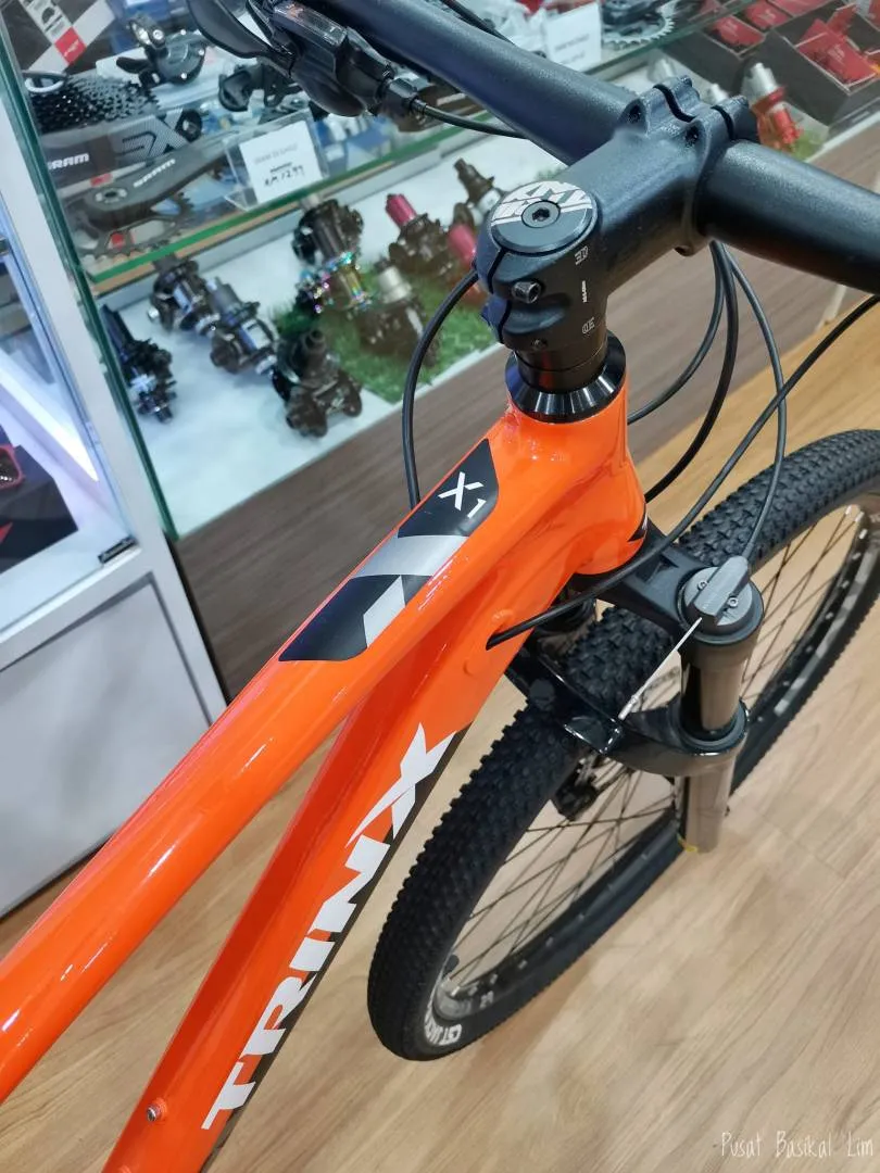 Trinx X1 Pro 29 MTB