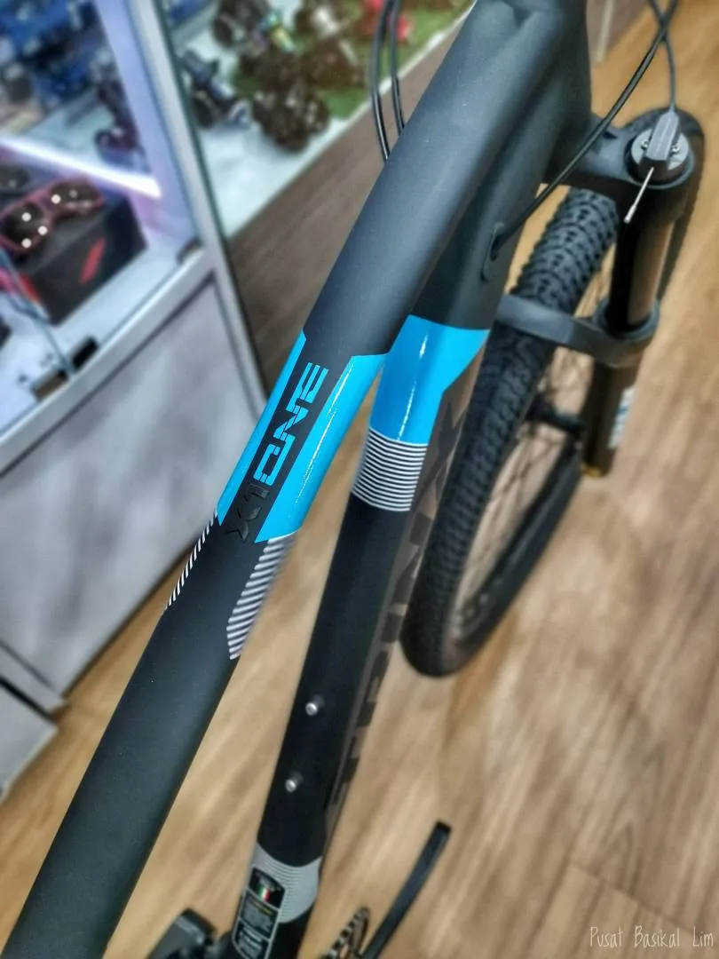 Trinx X1 Elite 27.5 MTB