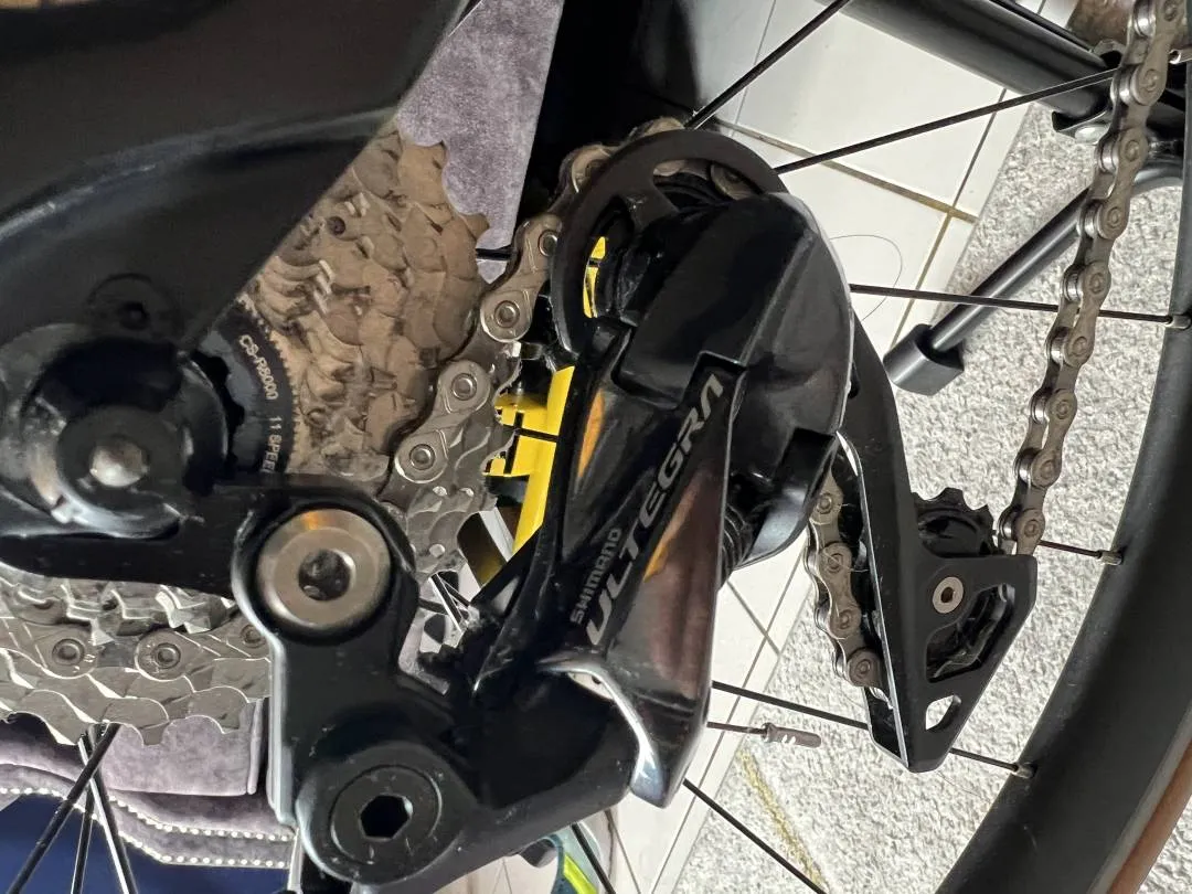 2021 Alcott Zagato Team Ultegra Groupset R8000