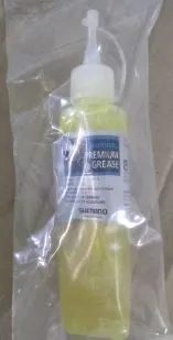 SHIMANO PREMIUM GREASE (SPECIALLY FOR BEARING AND ETC) - SALES LAST TUBE 100GRAM 100G
