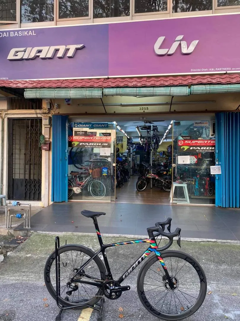 #Giant_TCR_Advance_SL