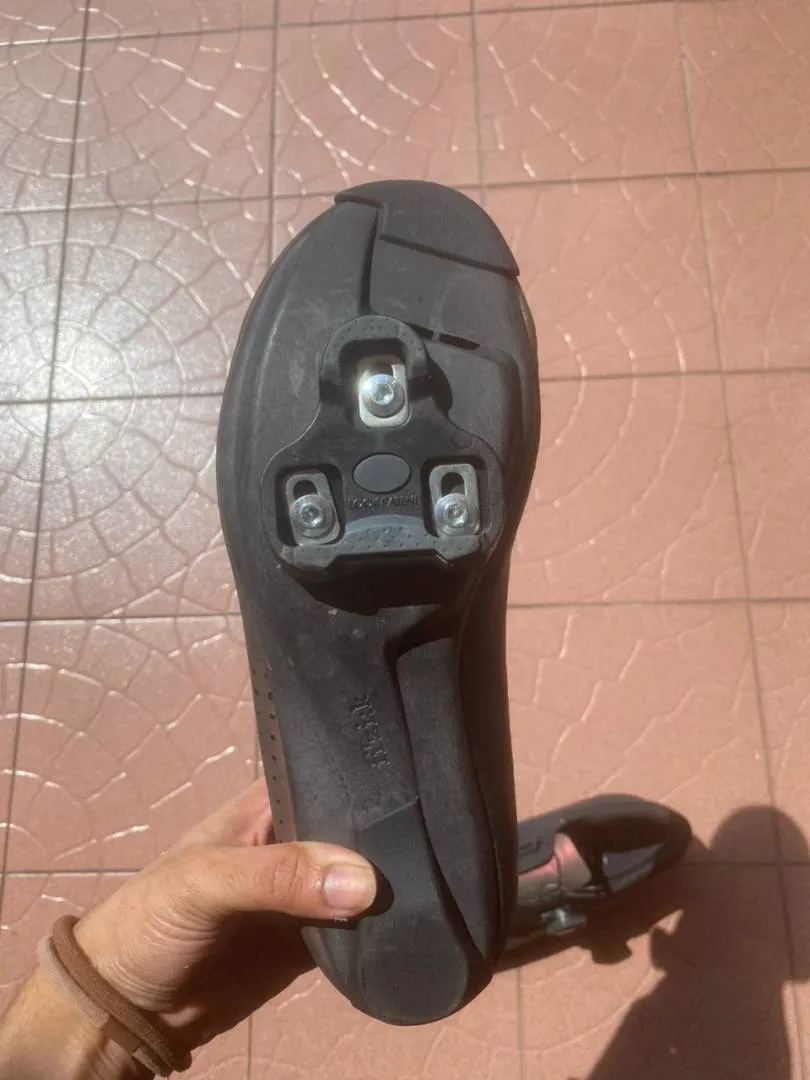 Fizik Tempo Overcurve R4 Wide Road Bike Shoes (EU38)