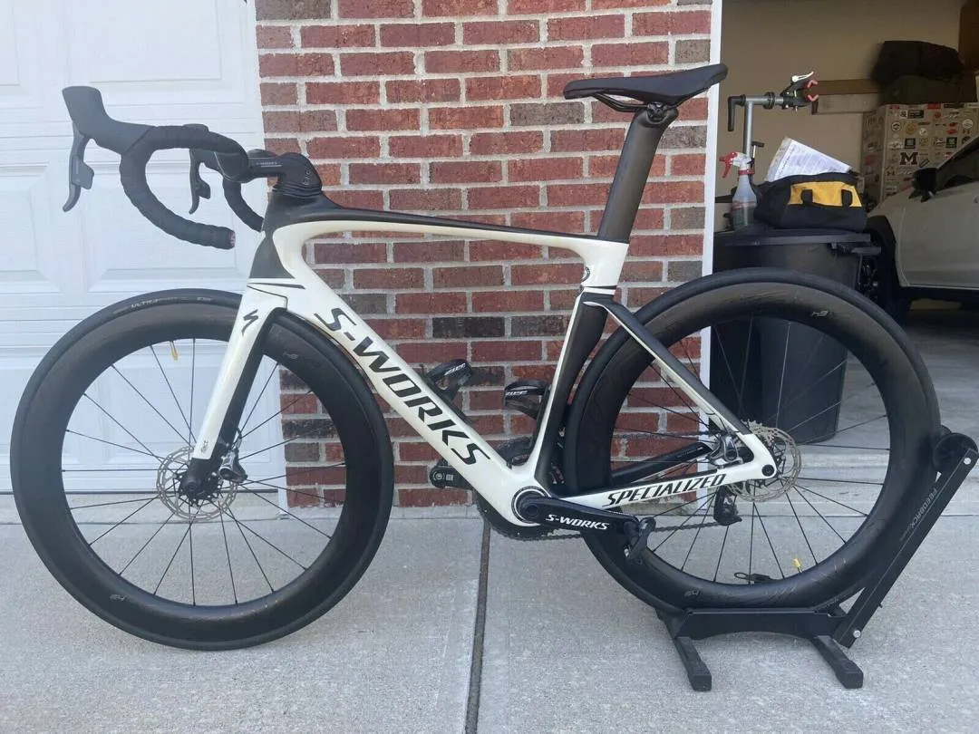 2018 Specialized used Venge Vias Pro 56cm Roval S Works Sram Red E-Tap