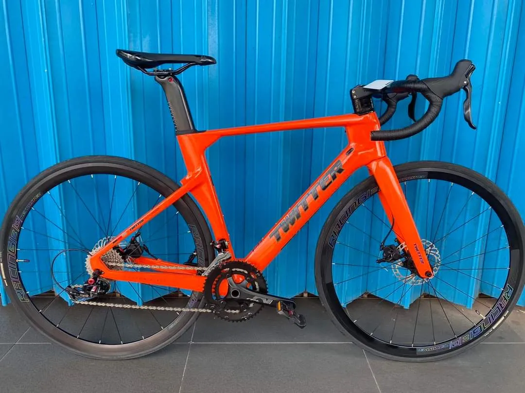 #Twitter_R10 Road Bike