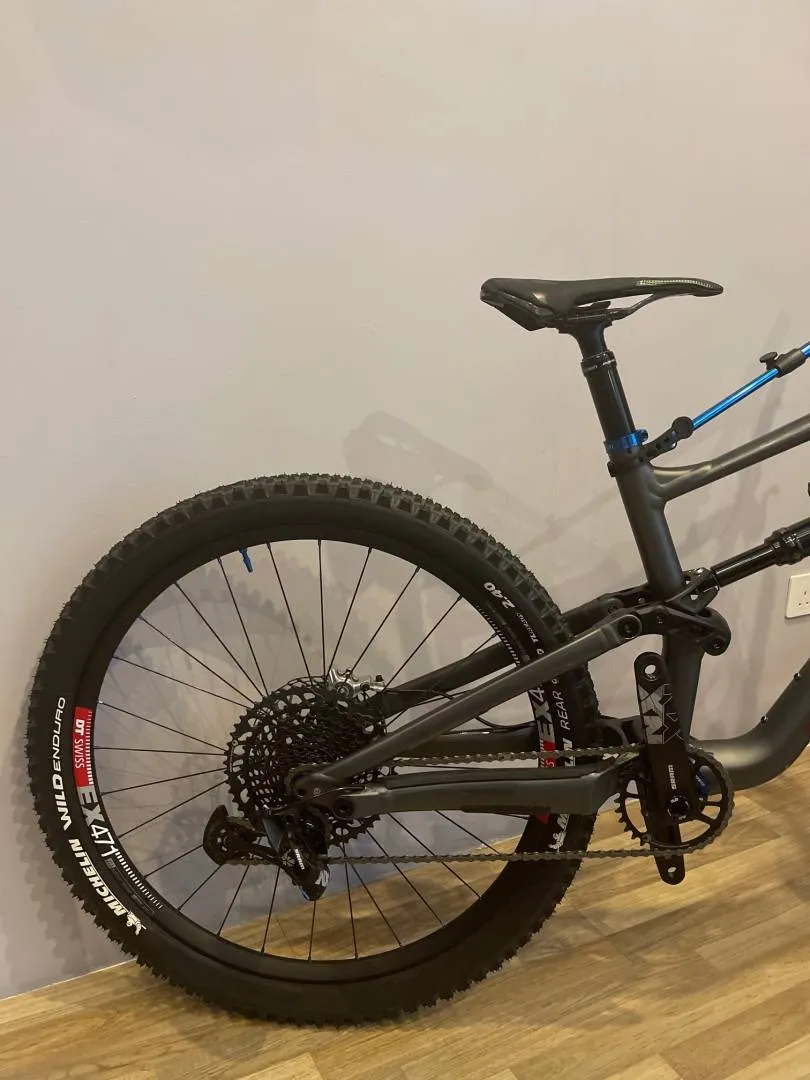 2021 Specialized Status 160 Size S3