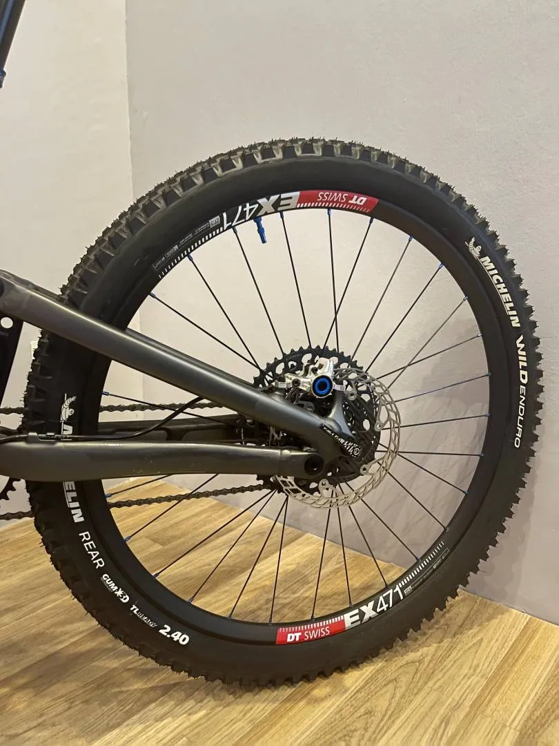 2021 Specialized Status 160 Size S3