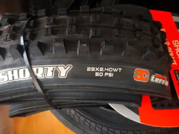 MAXXIS SHORTY 29X2.4 27.5X2.5 WT 3C MAXXTERRA TUBELESS READY EXO PROTECTION KEVLAR FOLDABLE