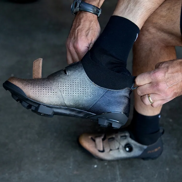2023 Shimano Gravel Racing Shoe | SH-RX801R | Metallic Orange | SPD | All-Day Comfort and Protection