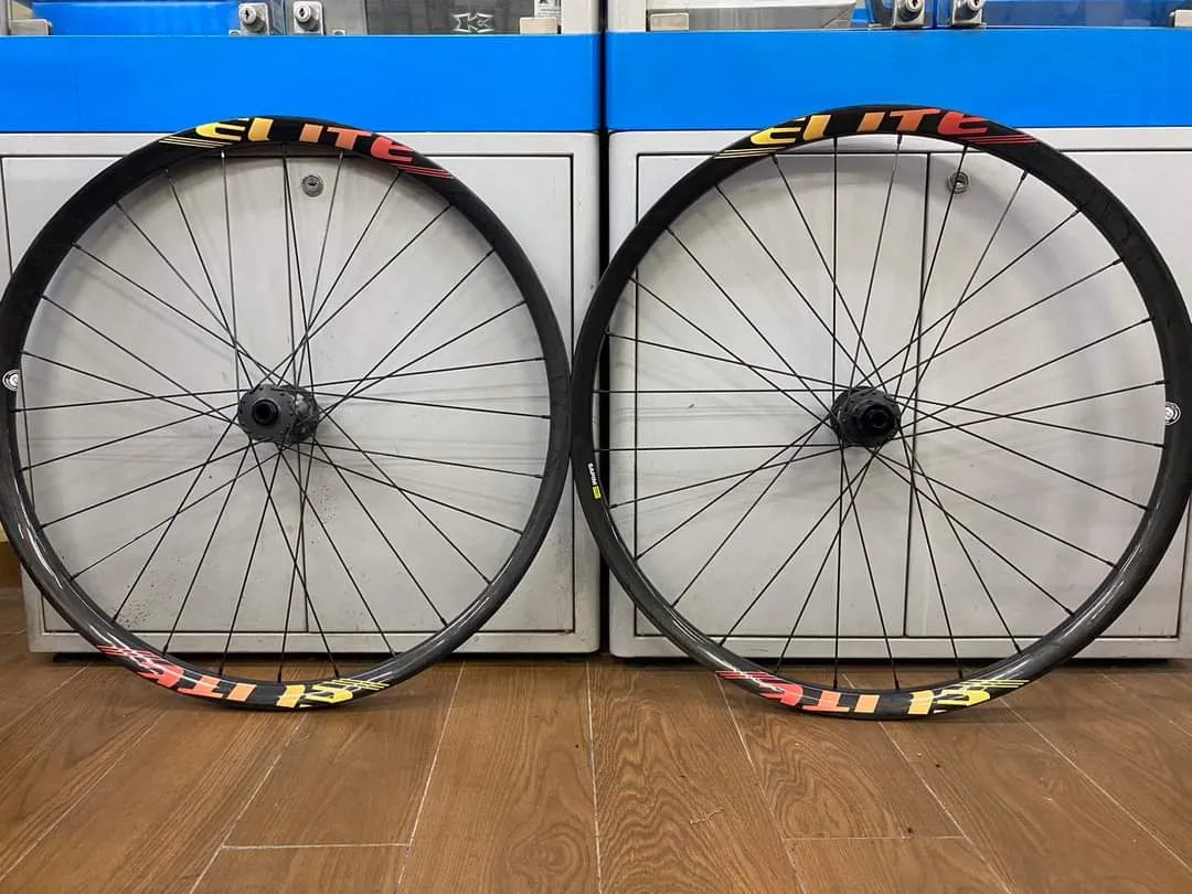 #Elite_wheels 29er Carbon Wheelset