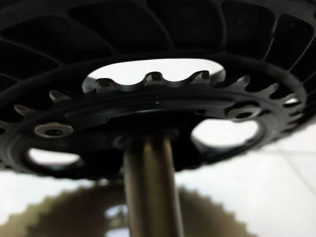 used shimano 105 R7000 crankset 11 speed 50-34 165