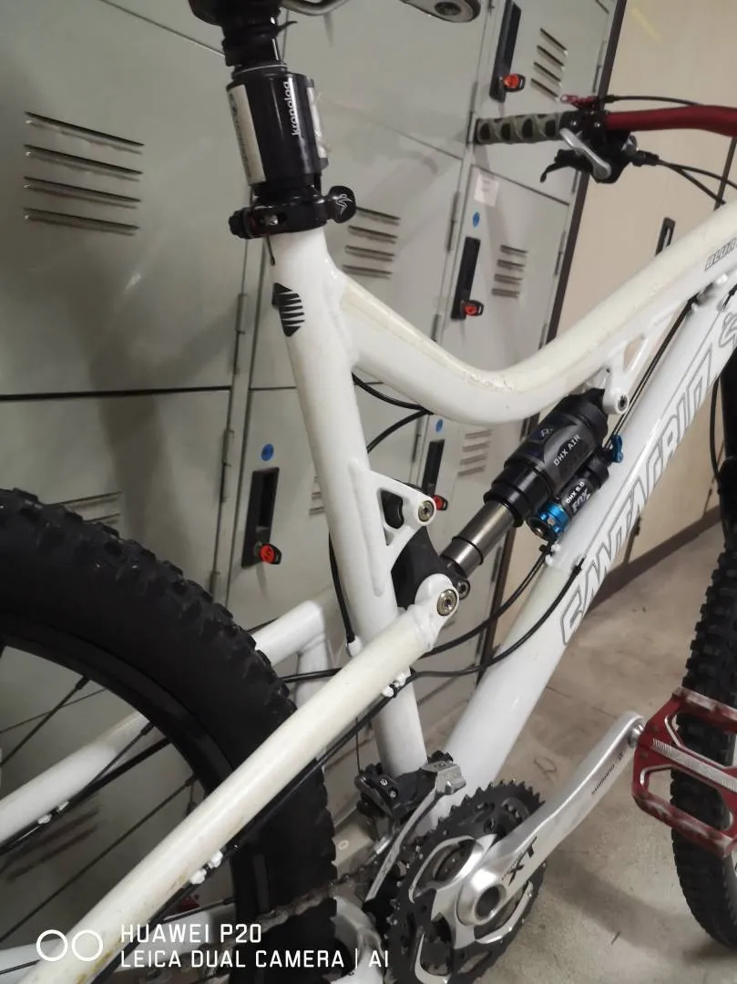 SANTA CRUZ  BLUR LT