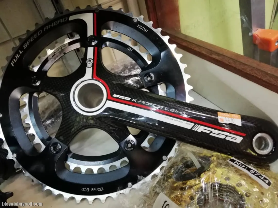 FSA K-FORCE LIGHT Crankset BBright for Cervelo and frame uses a 79mm wide bottom bracket shell