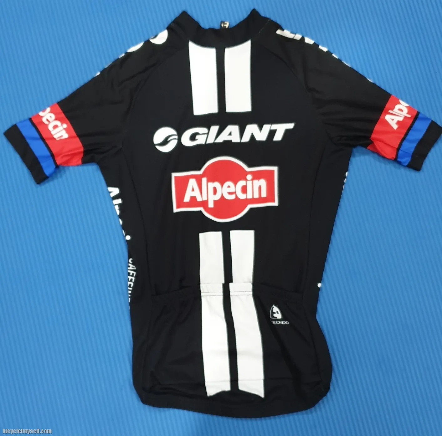 ORIGINAL PRO TEAM GIANT ALPECIN CYCLING KITS JERSEY + DyneemaÂ® BIB SHORTS