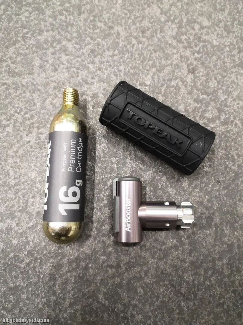 Topeak Airbooster CO-2 inflator
