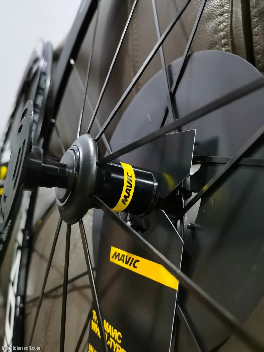 Mavic Cosmic 40mm Aero High Profile v brake 700c QR clincher Fixie bike Alloy Wheelset