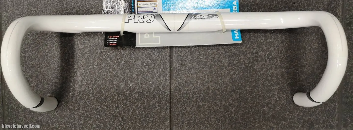 PRO Vibe 7S Compact White 440mm Handlebar