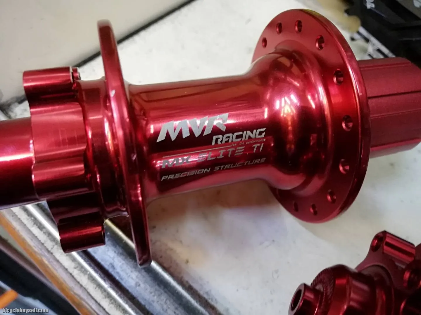 MVR RACING MX ELITE TI HUB