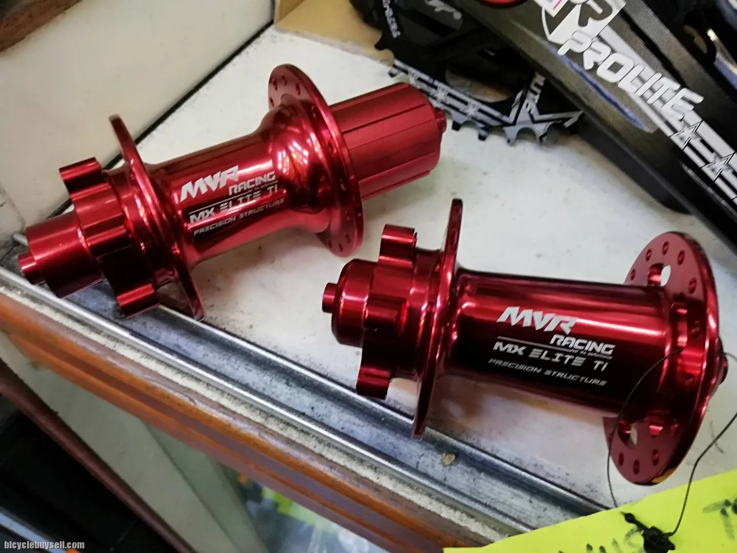 MVR RACING MX ELITE TI HUB