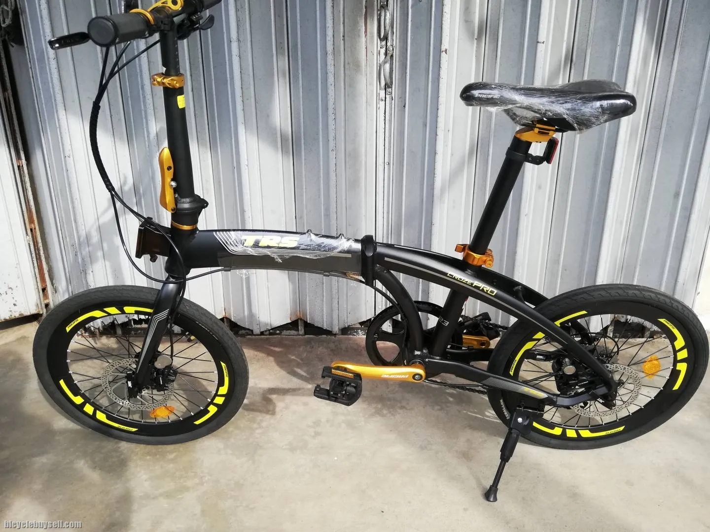 TRS CROZE PRO 20INCH FOLDING BIKE