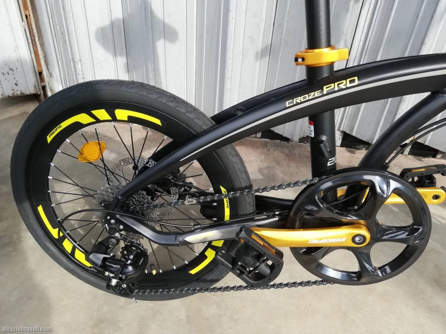 TRS CROZE PRO 20INCH FOLDING BIKE