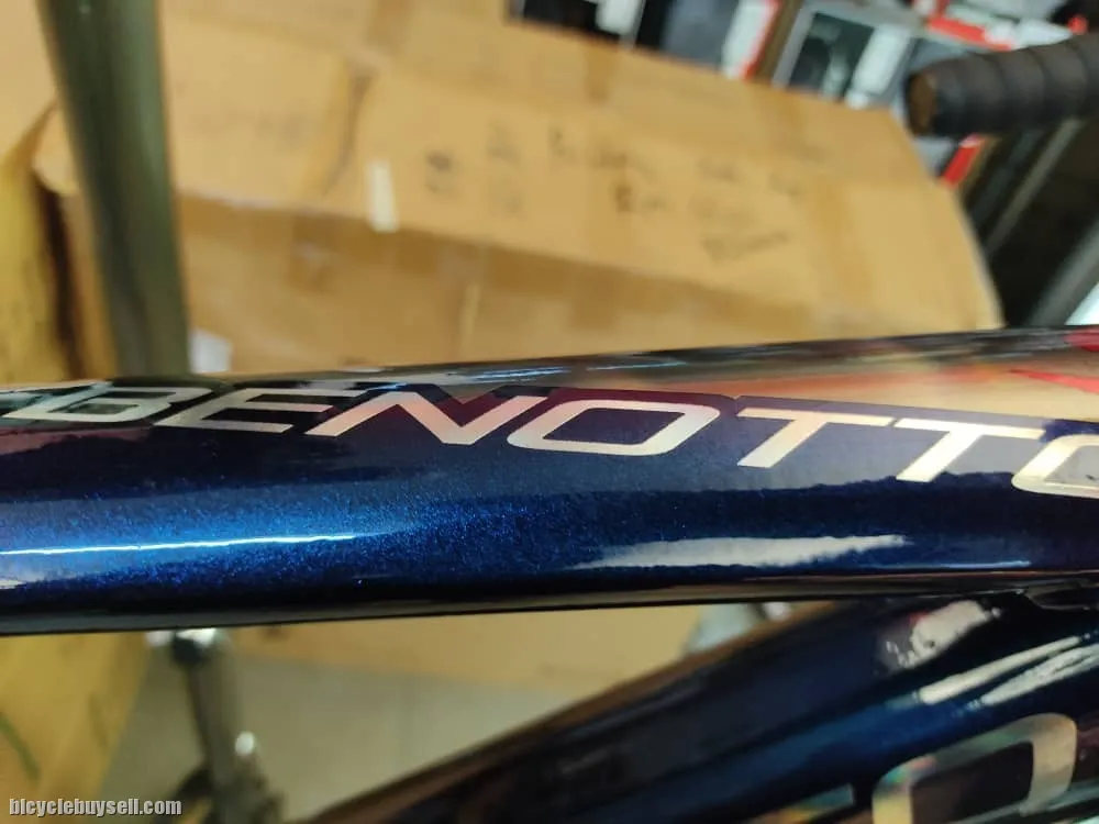 BENOTTO R100 CARBON ROAD BIKE WITH SHIMANO 105