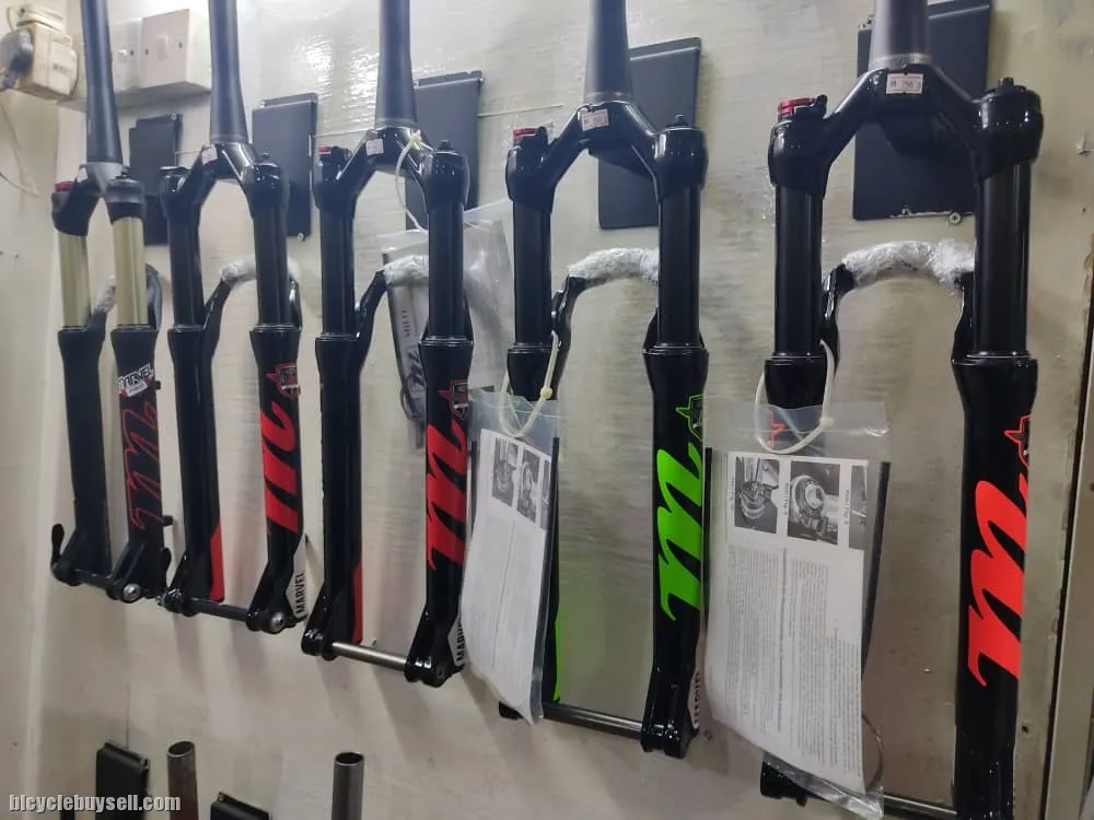 MANITOU 27.5 SUSPENSIONS FORK