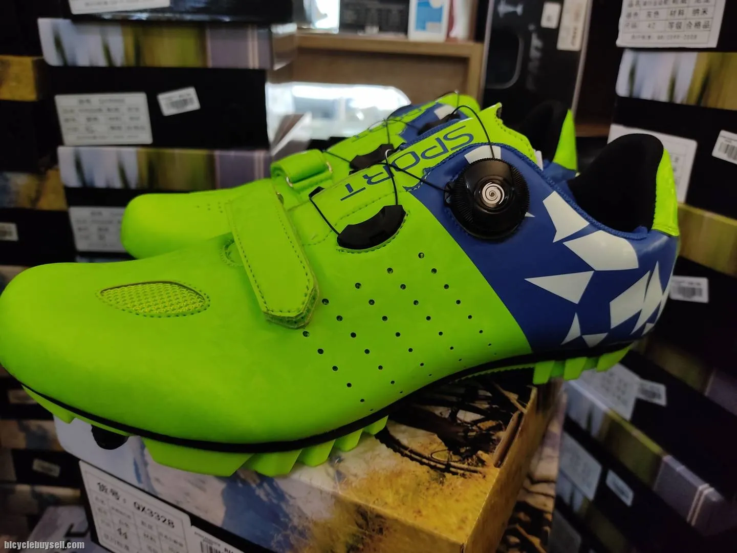 SPEED MTB CYCLING SHOES. Special Offer