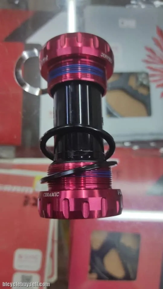 PRESTINE SRAM GXP CERAMIC BOTTOM BRACKET