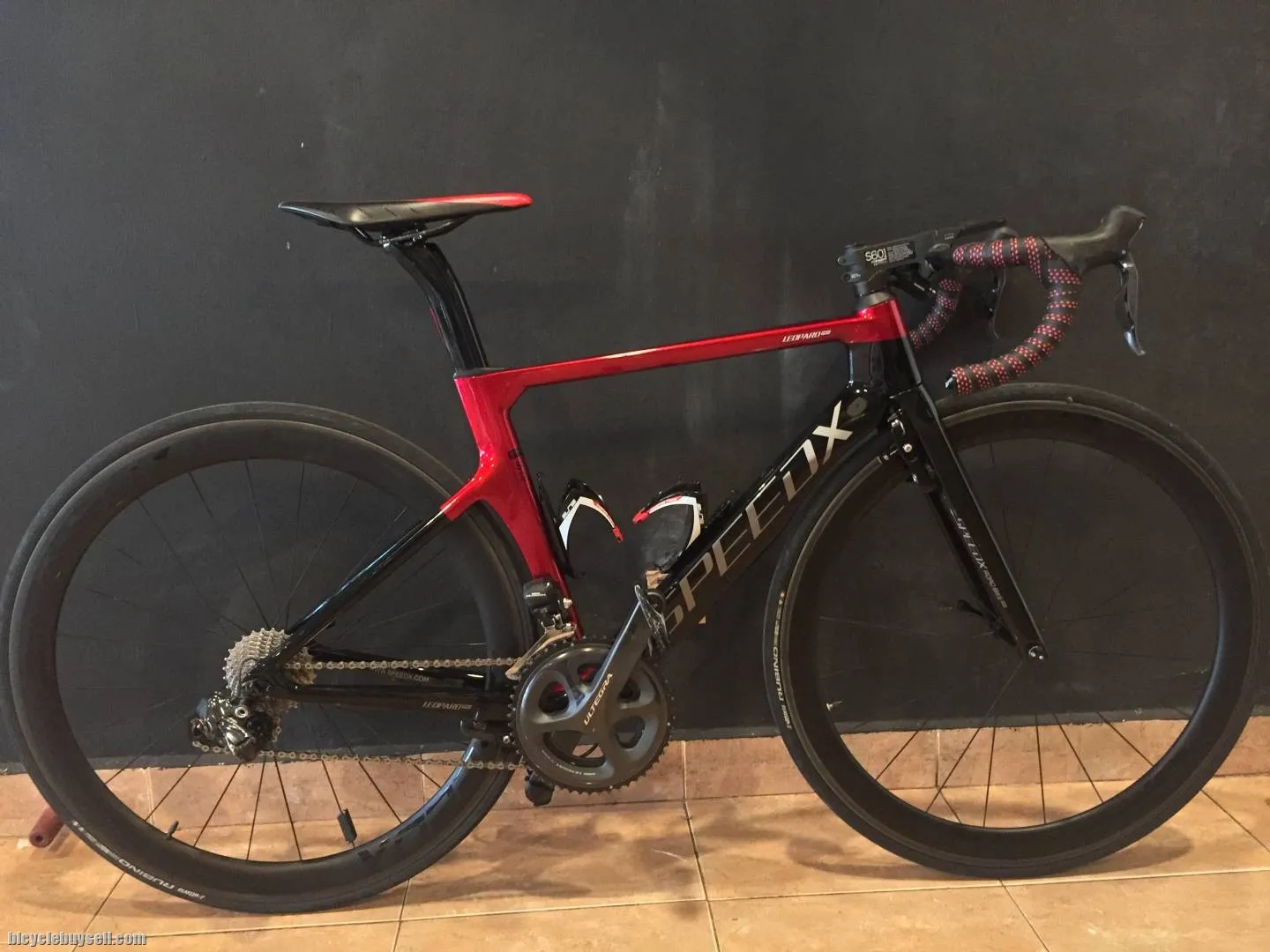 SpeedX Carbon Roadbike Ultegra Di2