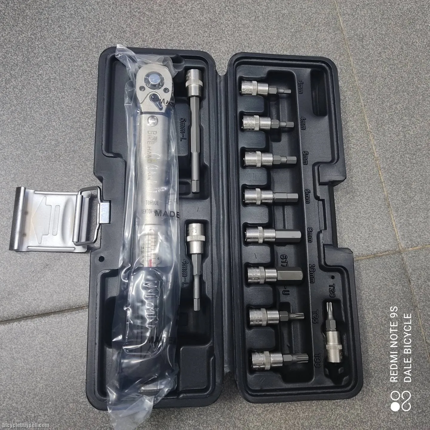 BIKE HAND TORQUE WRENCH 2-24nm