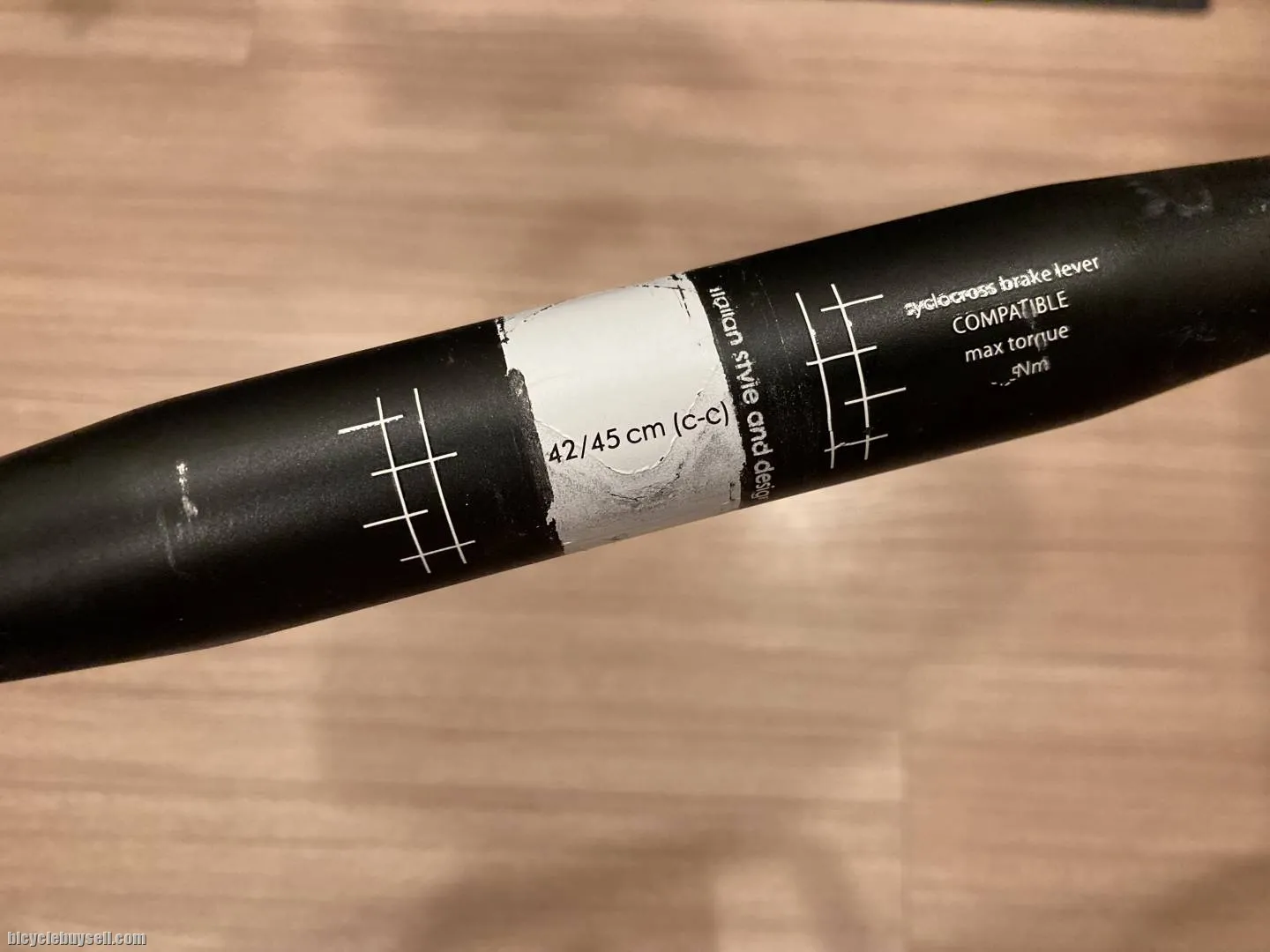 {SOLD}3T Ergoterra pro Alloy handlebar 42cm