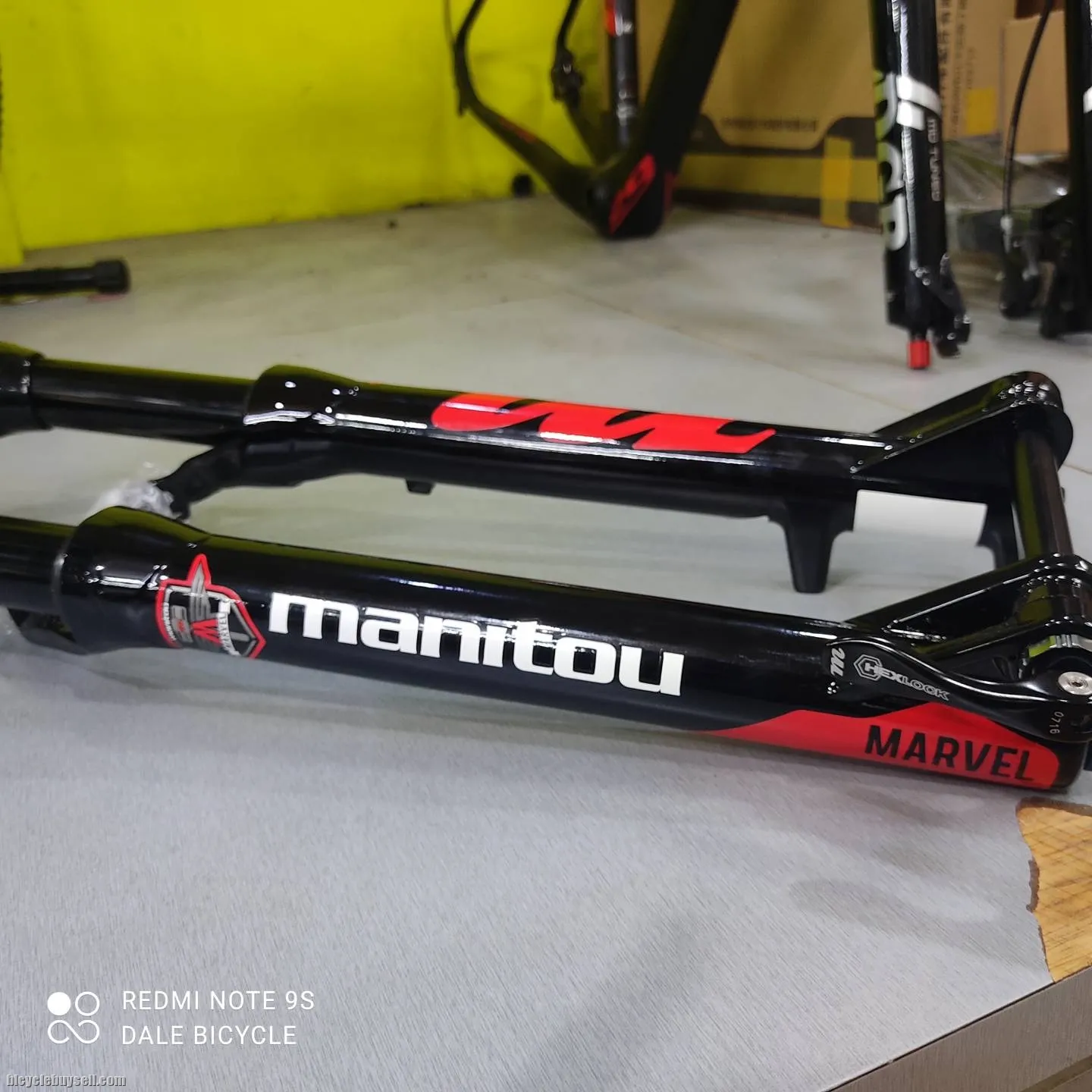 MANITOU MARVEL 27.5 THRU AXLE HEXLOCK