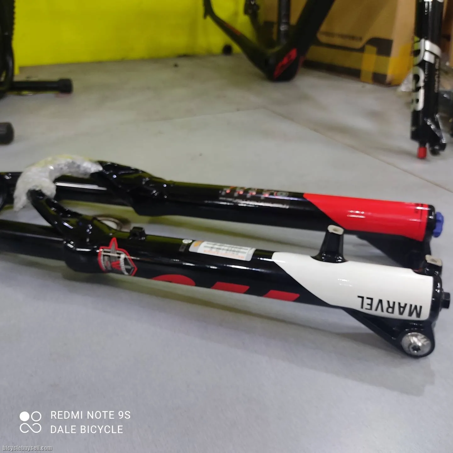 MANITOU MARVEL 27.5 THRU AXLE HEXLOCK