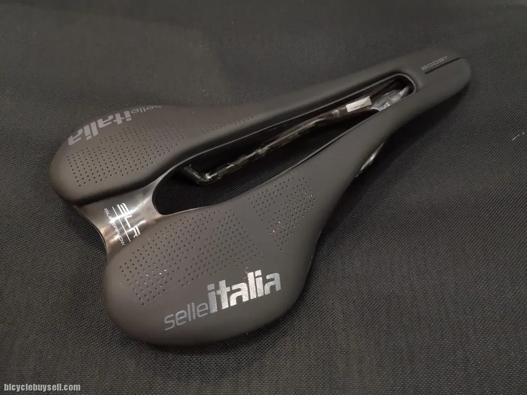 Selle Italia SLR Superflow Boost Carbonio