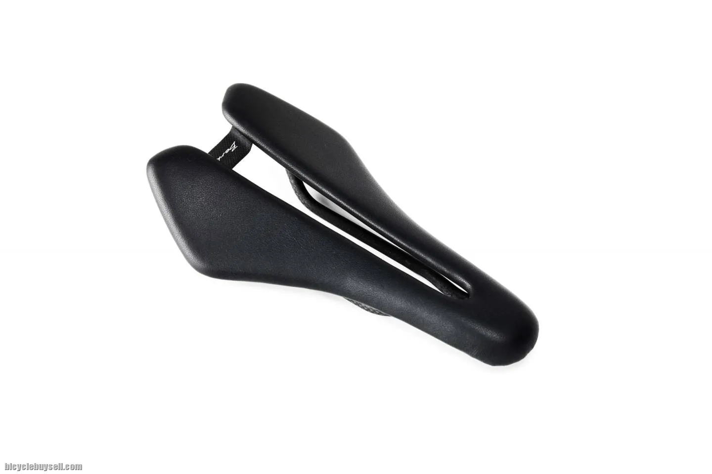 Berk Dila Padded Lightweight Short Saddle