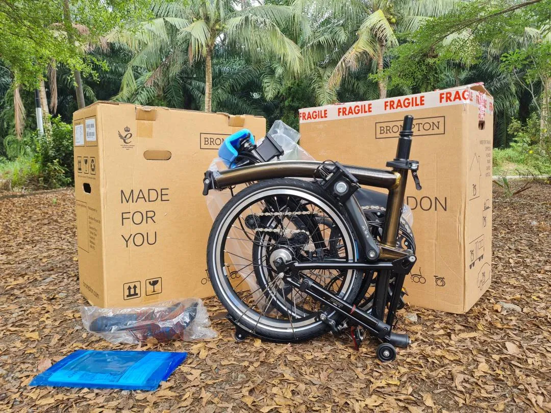 Brompton M6L Black Lacquer Black Edition