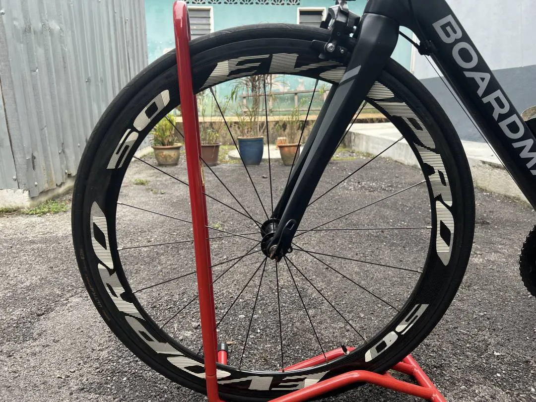 Road bike BOARDMAN