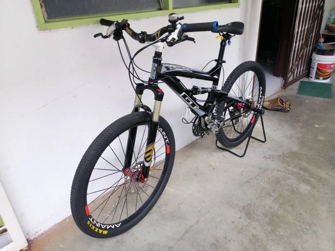 GT Force 1.0 FS MTB