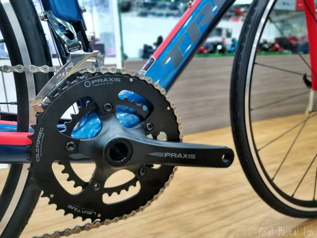 Trinx Rapid Carbon Road Bike (Shimano Sora 2x9 Speed)