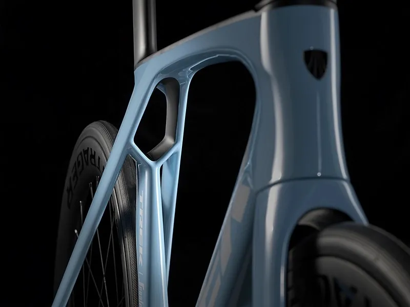 TREK MADONE SLR 6 GEN 7 (2023)