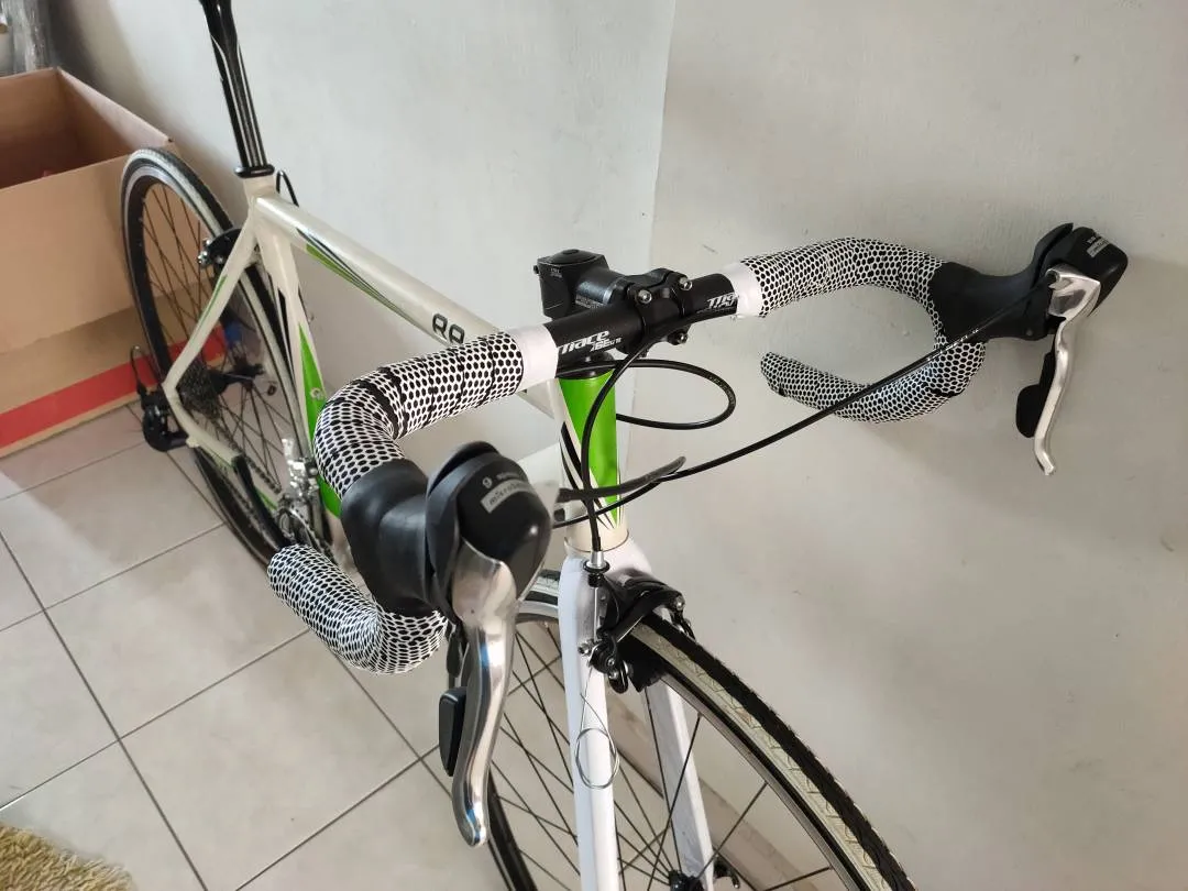 Road Bike 700c 3x9sp