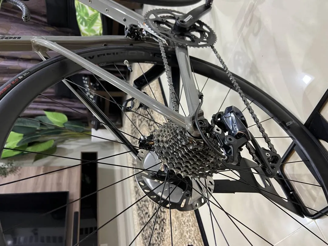 Cannondale CAAD 13 Size 51 Ultegra + 105