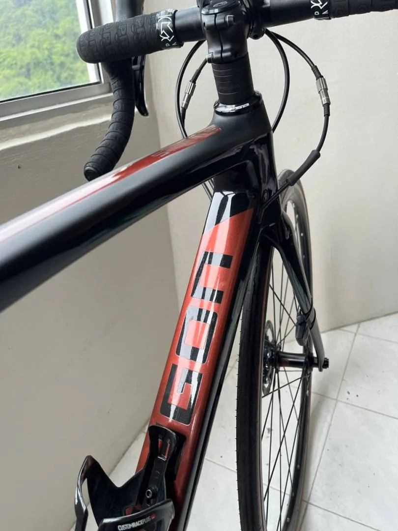 2021 Polygon Strattos S8